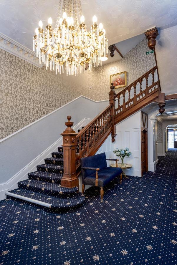 Daish'S Hotel Шанклин Екстериор снимка