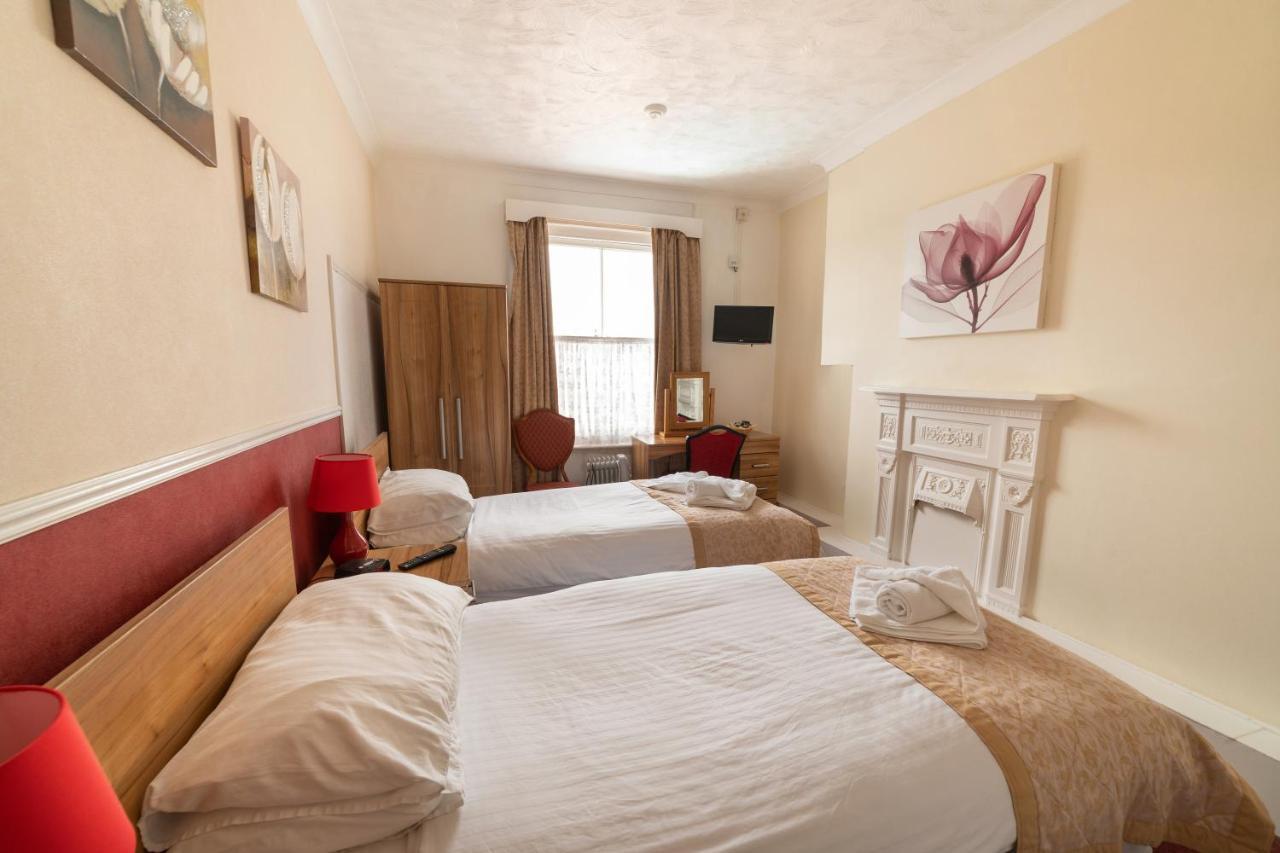 Daish'S Hotel Шанклин Екстериор снимка